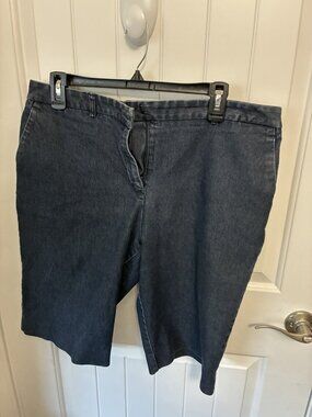 Josephine Chaus Denim Bermuda Shorts Size 10 Preowned